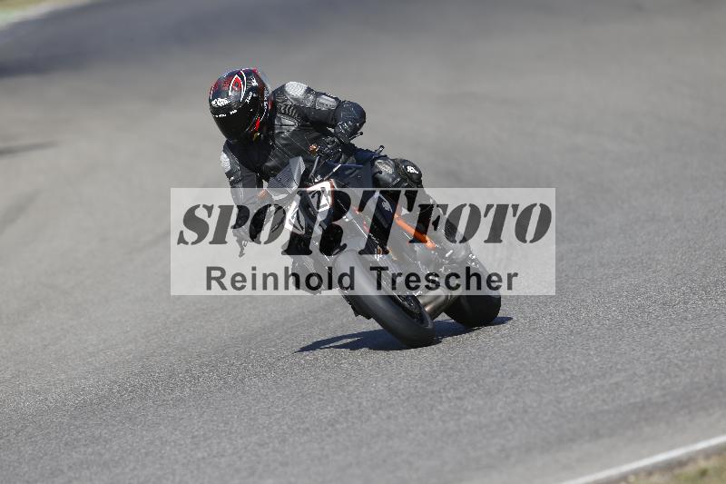 /35 07.08.2026  Discover the Bike ADR/Race 3 rot/72